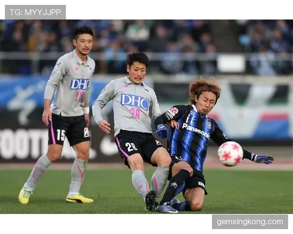 川崎前锋联赛期初首战客场遭平局，进攻端表现低迷影响开局进程